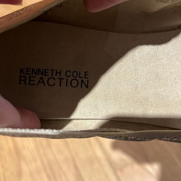 Kenneth Cole Reaction Women’s Gold Shimmer Glittery Ballet Flats Size 5 Shoes - Picture 3 of 6